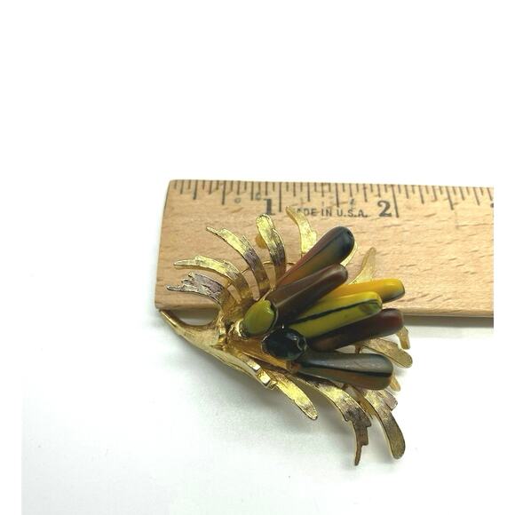 Signed Coro Vintage‎ Brooch Pin browns & Goldtone  Granny Core - Picture 4 of 6